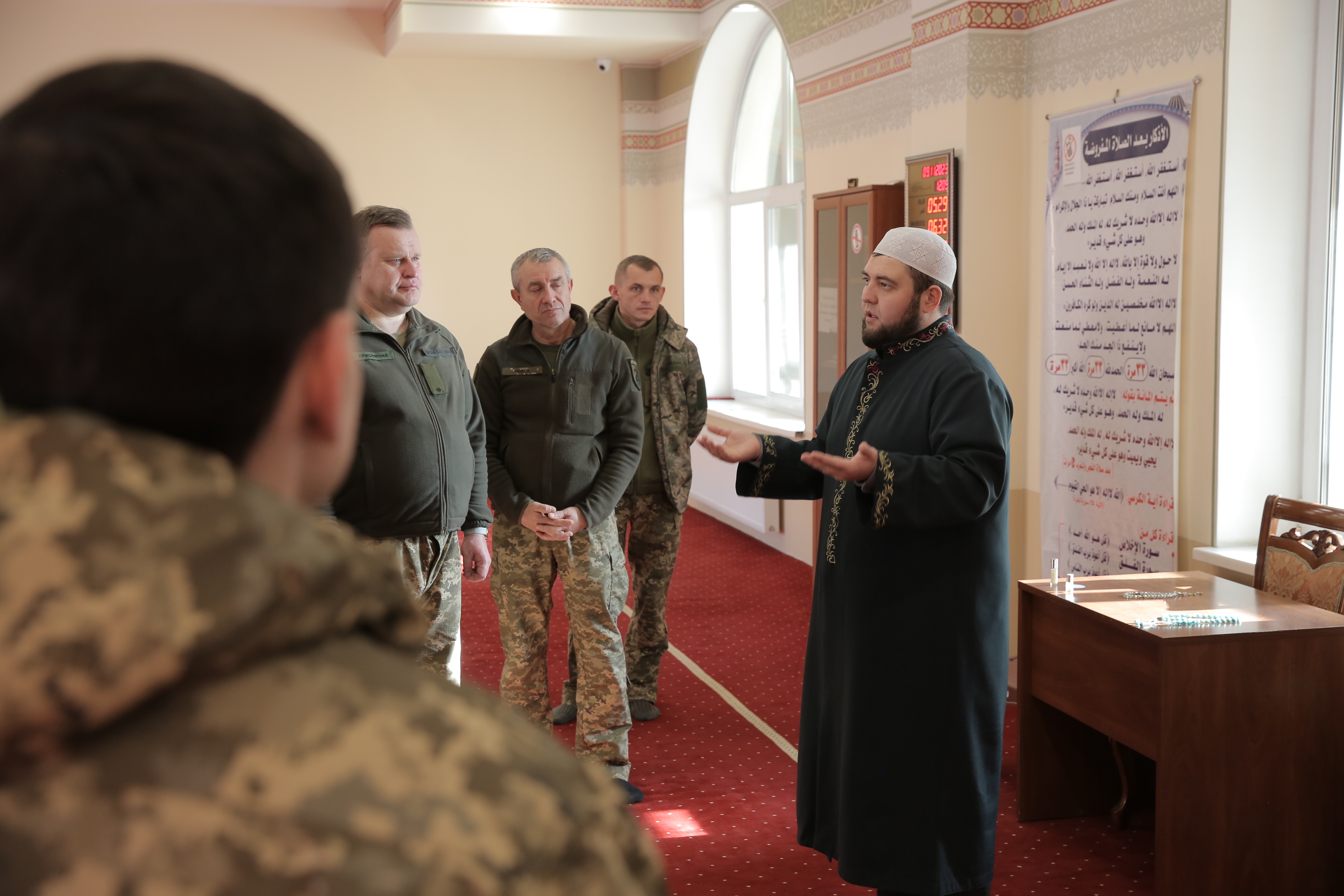 МУФТІЙ ДУМУ «УММА» ЗУСТРІВСЯ З ВІЙСЬКОВИМИ КАПЕЛАНАМИ ЗСУ